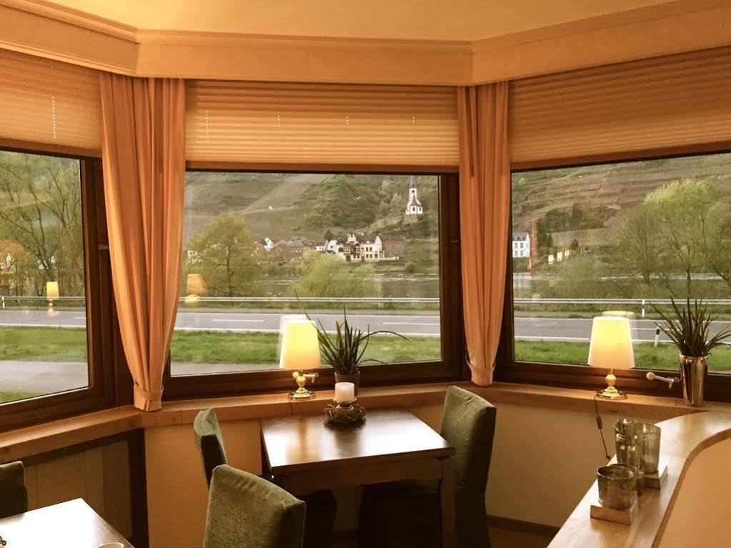Hotel-Restaurant Peifer Brodenbach Exteriér fotografie